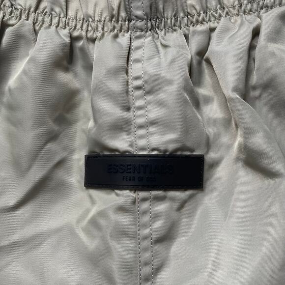 Fear of God Essentials Nylon Running Shorts Sz Small Men's Athleisure Outdoor - Picture 3 of 7